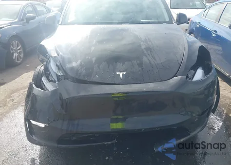 2025 Tesla Model Y Long Range Dual Motor All-Wheel Drive из США, поврежденный, VIN 7SAYGDEE9SA355439